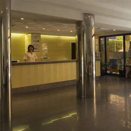 Bossh Lido Hotel 3*